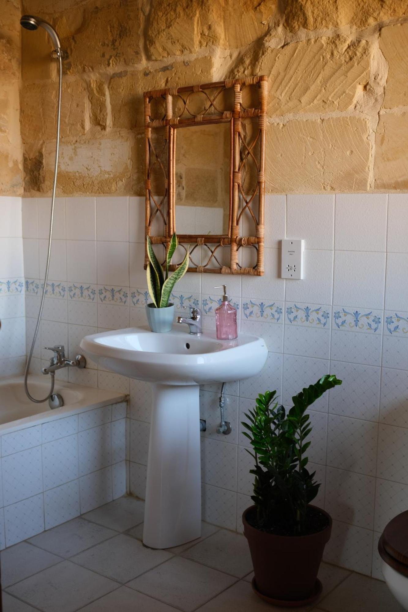 Soluna Boutique Guesthouse Għasri Εξωτερικό φωτογραφία